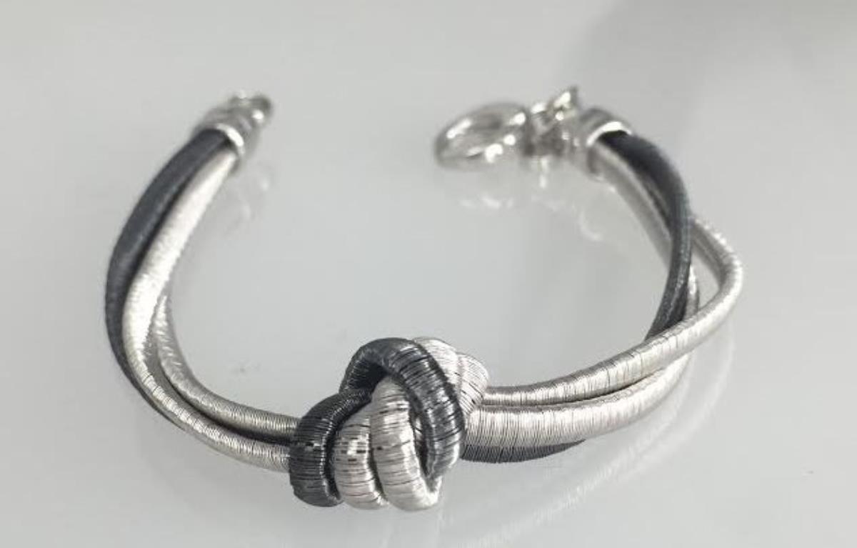 Sterling Silver Black & White Matte Textured Knot Bracelet