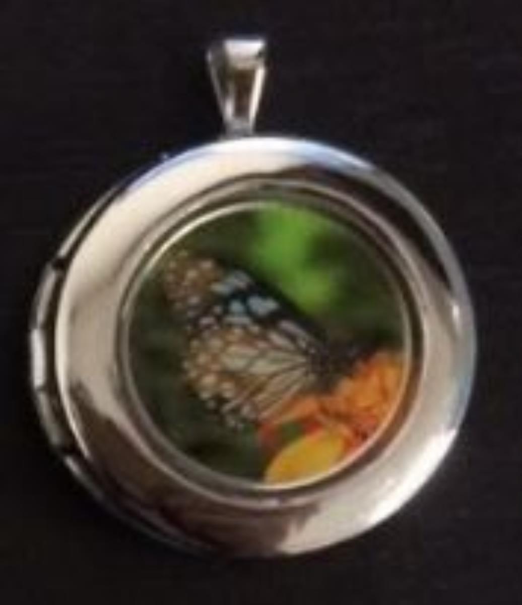Sterling Silver Rhodium Butterfly Nature Circle Locket Pendant