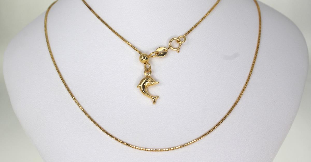 18K Yellow Gold Diamond Cut 0.80mm Box Chain 20" Adjustable Necklace with Dangling Dolphin