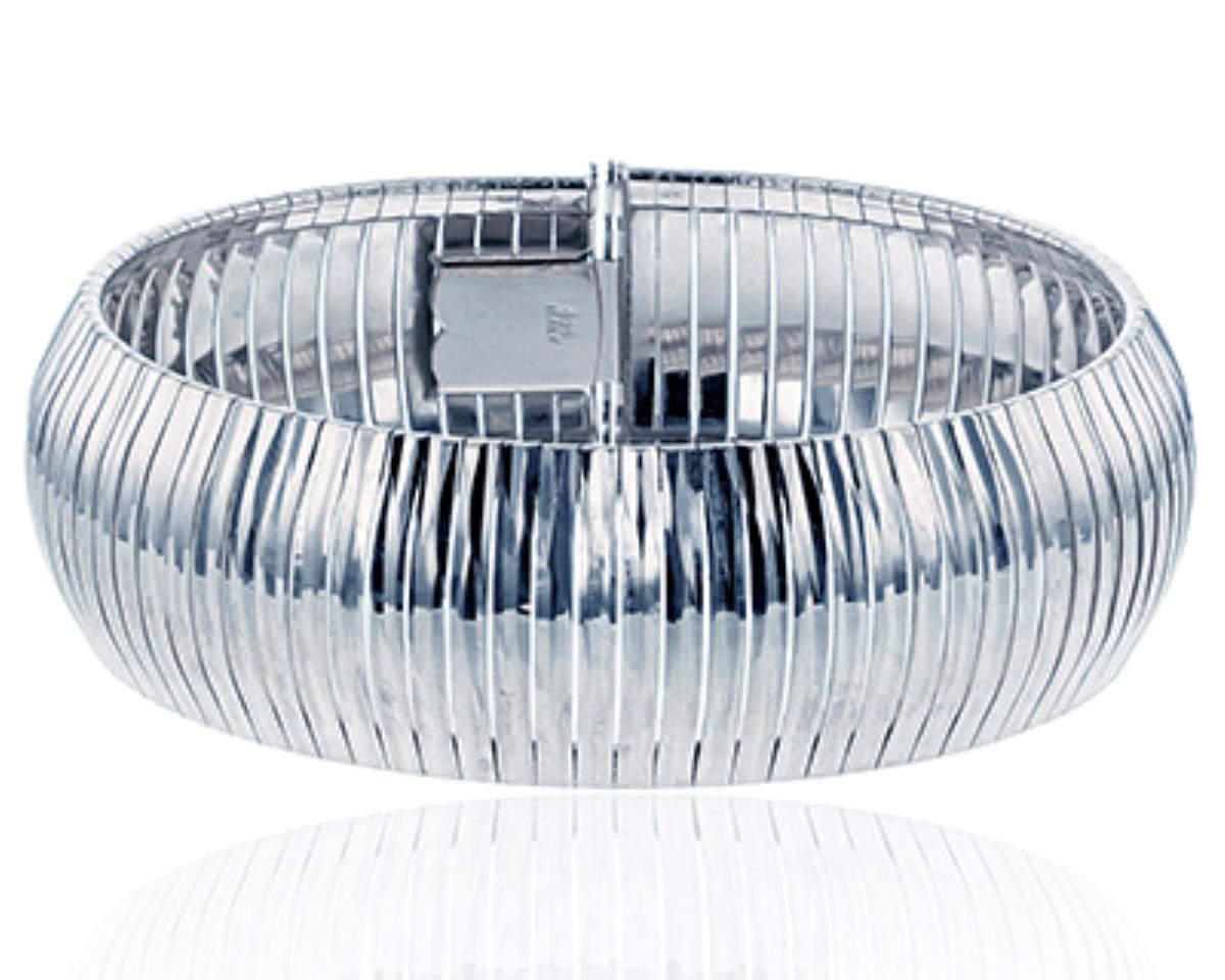 Sterling Silver Silver Plated 20mm DC Textured 7.5" Omega Bracelet