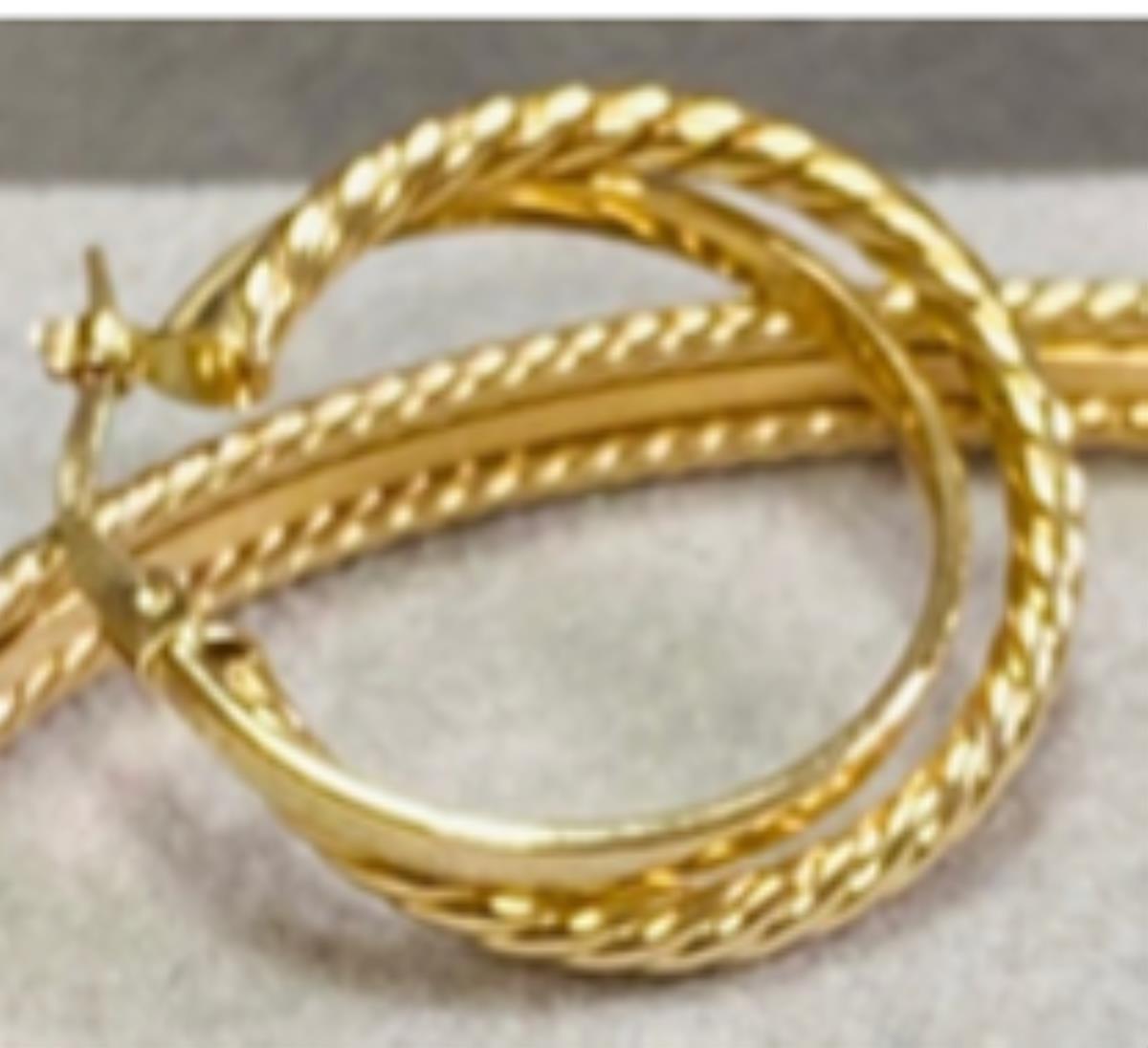 10K Yellow Gold Polished & Rope Hoop Earring